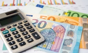 Курс доллара и евро в обменниках Алматы 23 мая 2024 
