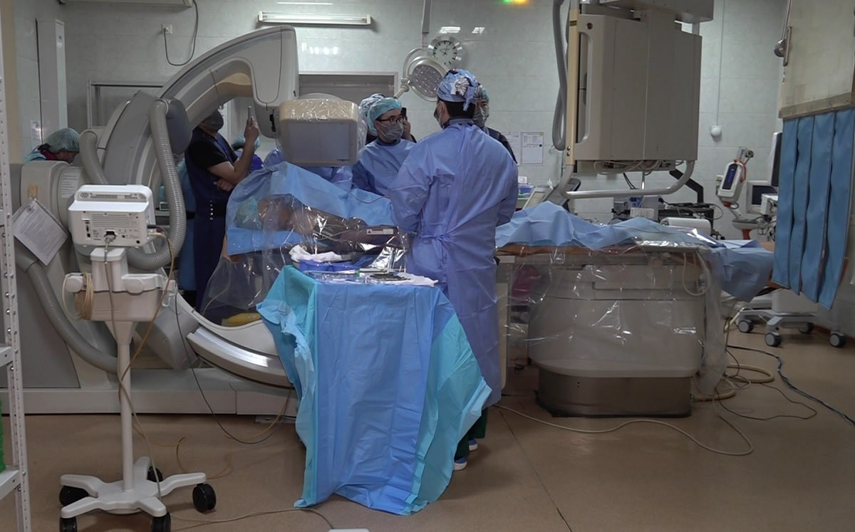 Инновационный метод: кардиологи провели несколько операций по имплантации электродов