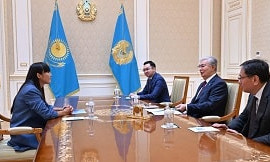 Президент встретился с альпинисткой Анар Бурашевой