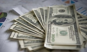 Курс доллара и евро в обменниках Алматы 8 июня 2024