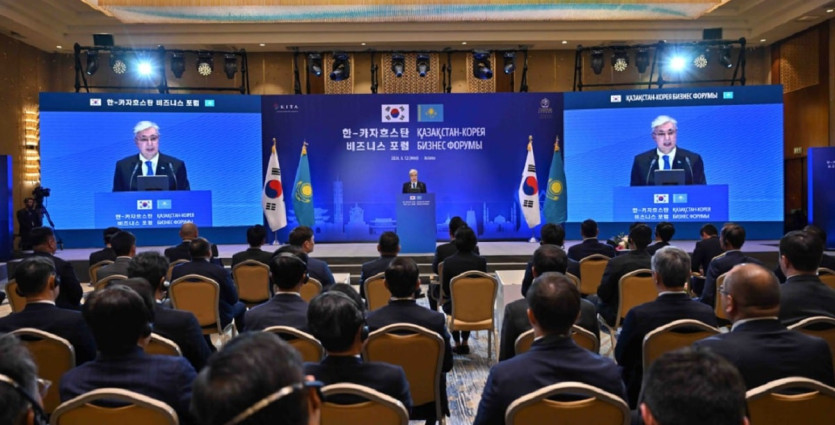 В Астане прошел Казахско-корейский бизнес-форум с участием Глав государств двух стран