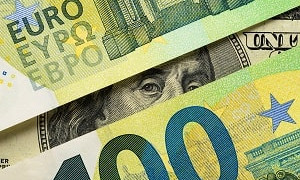 Курс евро и доллара в обменниках Алматы 17 июня 2024 