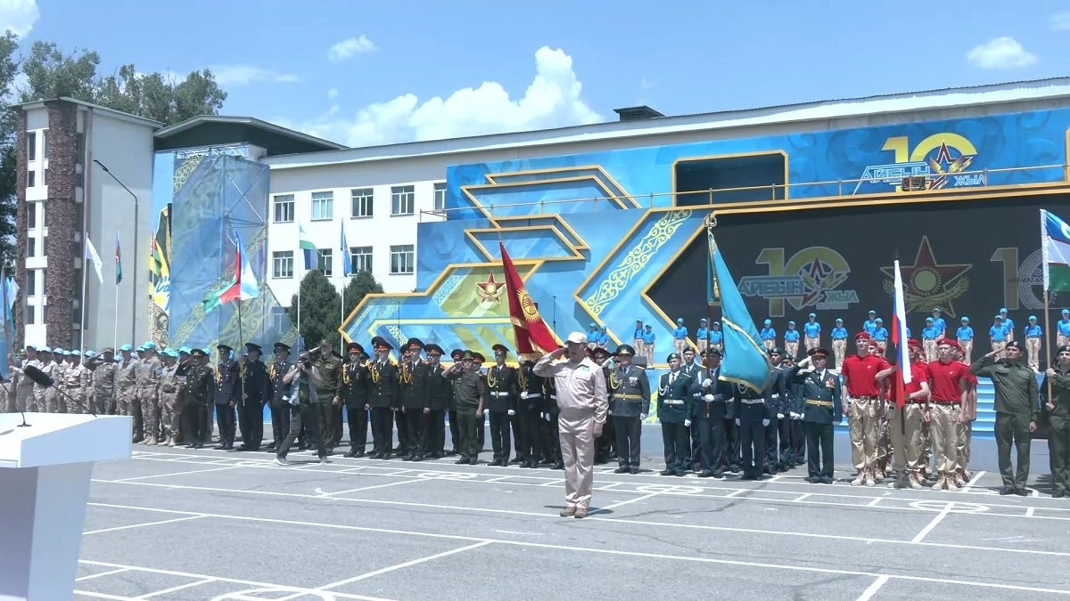 Алматыда «Айбын» әскери-патриоттық жастар жиынының ашылу салтанаты өтті