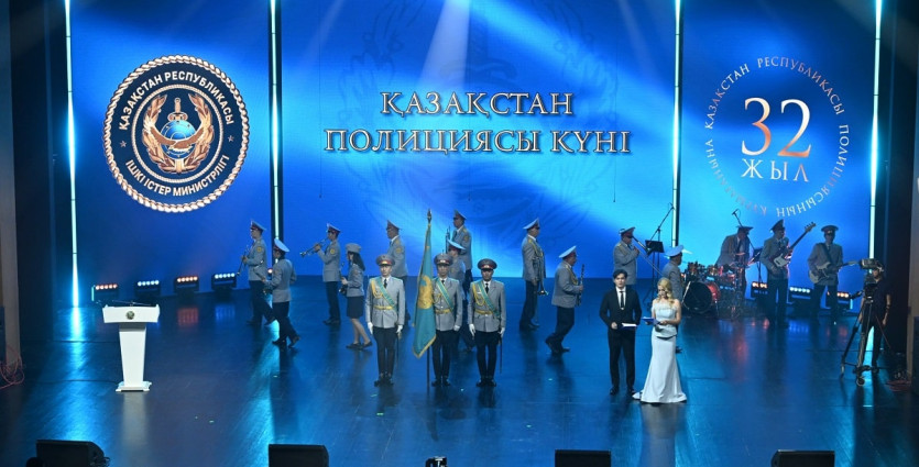 От курсанта до генерала: в Алматы впервые поставили мюзикл о жизни полицейского