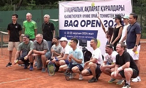 Профессиональный праздник: Федерация тенниса Казахстана провела турнир среди журналистов