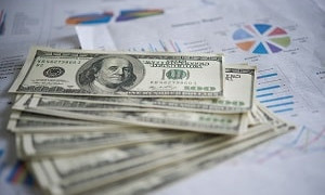 Американские горки: что происходит с долларом в Казахстане