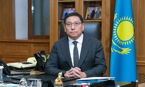 Аким Алматы поздравил представителей СМИ с профессиональным праздником