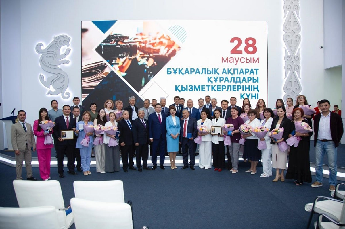 В Казахстане чествовали лучших журналистов