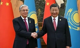 Си Цзиньпин посетит Казахстан в начале июля 