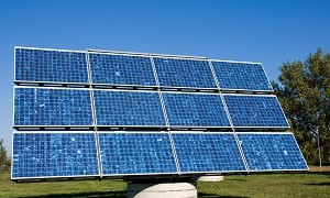 В Алматы построят завод по производству солнечных панелей