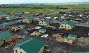 Счастливые новосёлы: пострадавшие после паводков казахстанцы заселяются в новые дома