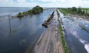 Паводки размыли дороги в Костанайской области