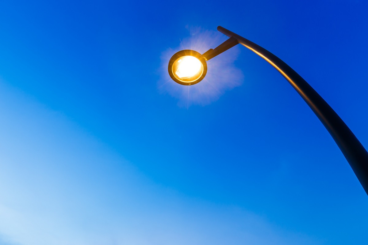 Ауэзовский район на 100% обеспечат наружным освещением до конца 2025 года