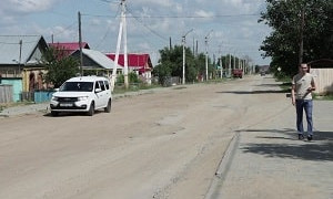 Раскопали и ушли: жители Костанайской области жалуются на отсутствие дорог