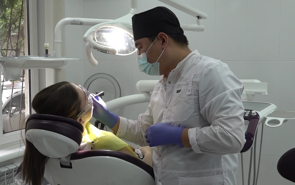 Дело всей жизни: супруги-стоматологи рассказали о своей любимой профессии