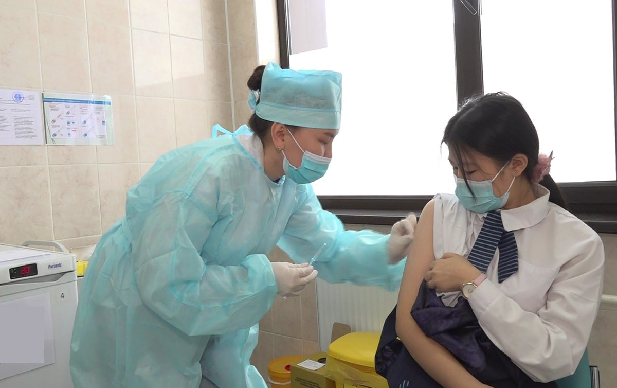 Не вакцинированы: в Акмолинской области с начала года корью заболели около 900 человек