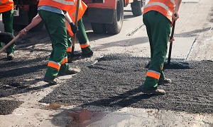 В Алматы временно перекроют участок дороги до ВСК «Медеу»