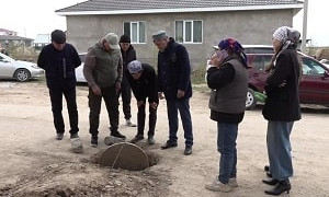 Починка не удалась: в водопроводном колодце погибли три человека, из них один подросток